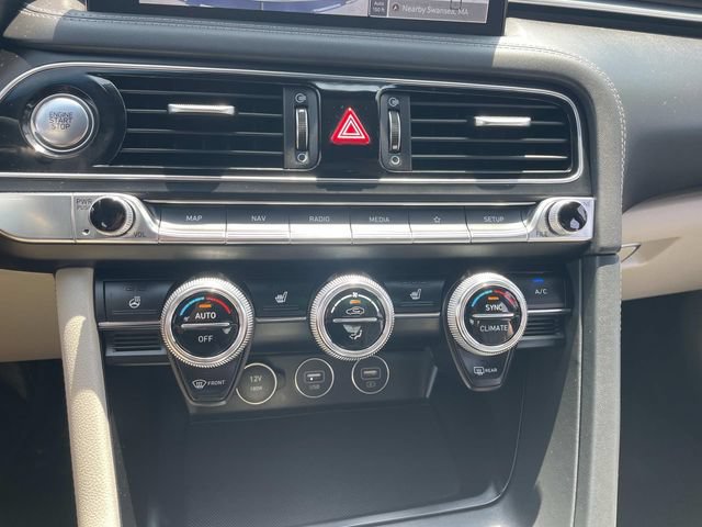 Used 2023 Genesis G70 2.0T AWD/4WD image 26