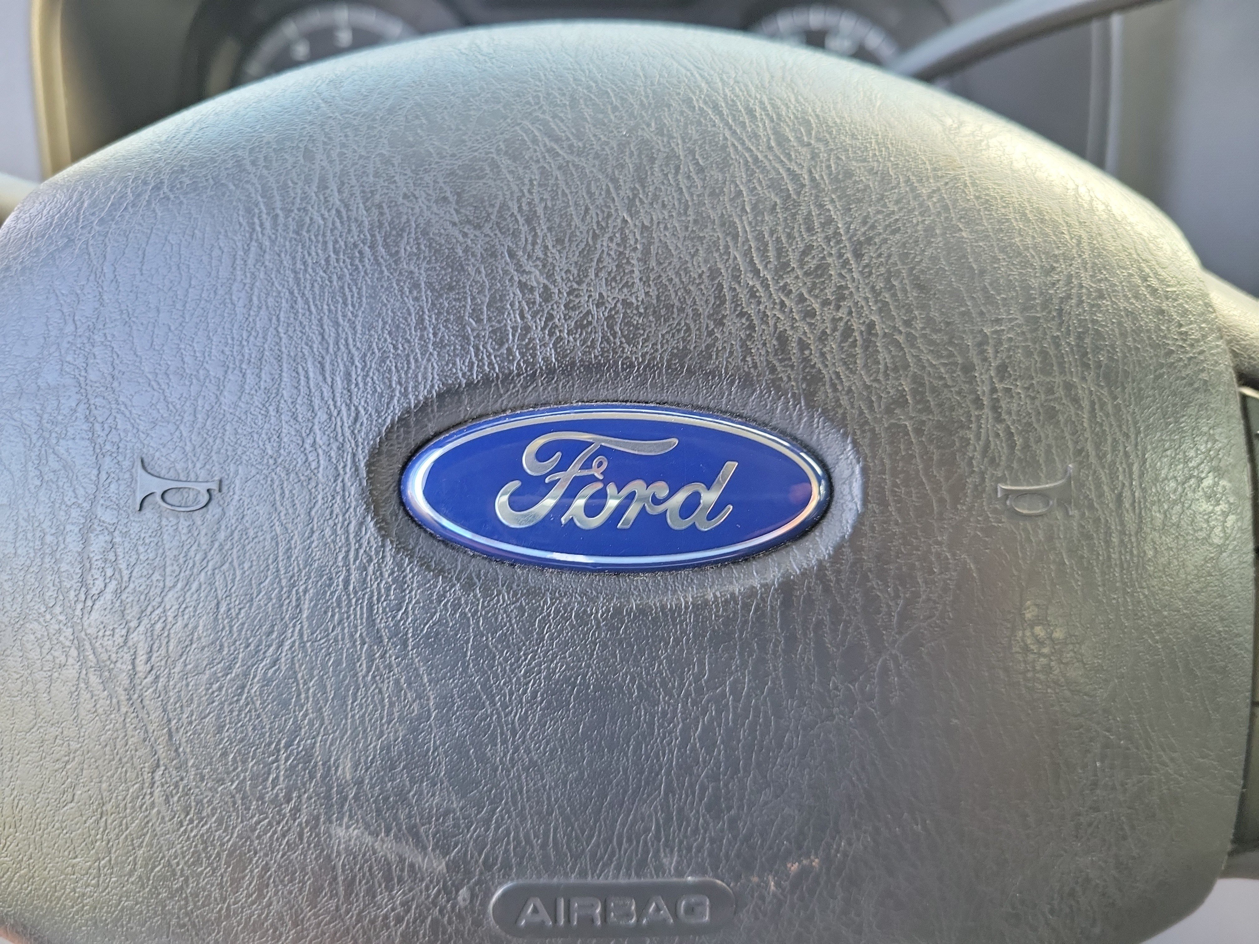 Used 2012 Ford E-350 and Econoline 350 Extended Super Duty w/ PWR Group RWD image 18