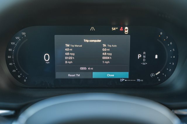 New 2026 Volvo XC60 B5 Plus w/ Protection Package Premier image 42