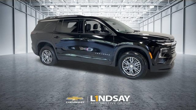 Certified 2025 Chevrolet Traverse LT AWD/4WD image 3