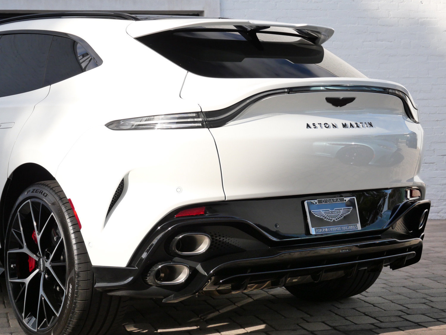 New 2026 Aston Martin DBX S AWD/4WD image 8
