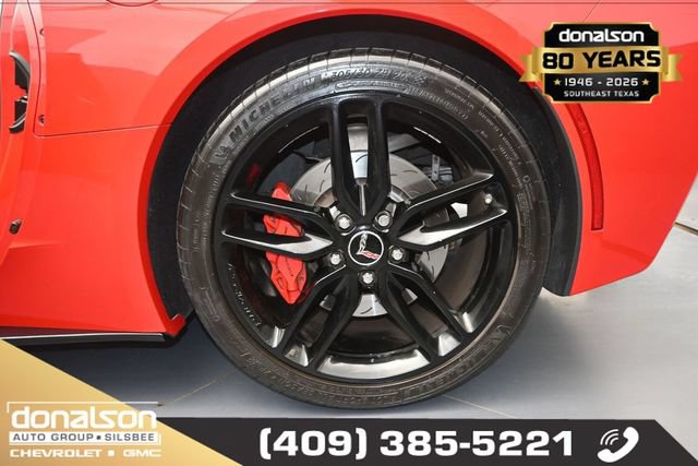 Used 2015 Chevrolet Corvette Stingray Coupe w/ Battery Protection Package RWD image 11