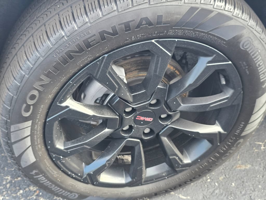 Used 2026 GMC Terrain Elevation w/ Elevation Premium Package AWD/4WD image 24