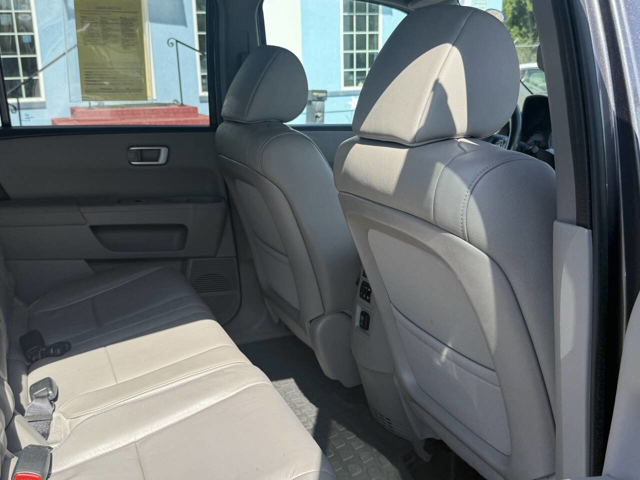 Used 2015 Honda Pilot EX-L image 25