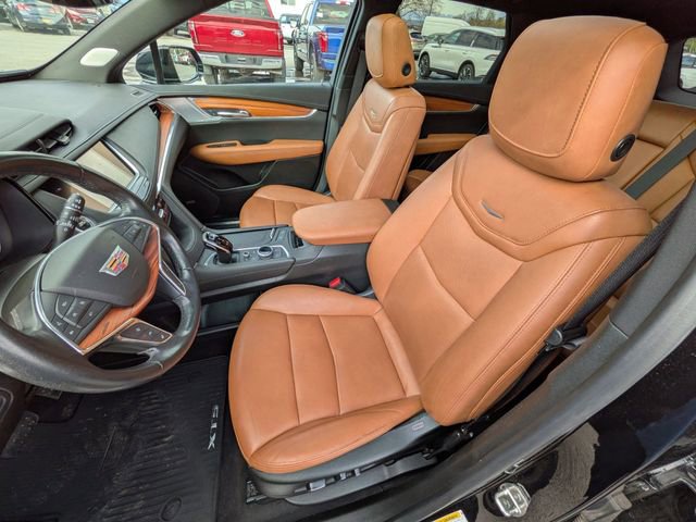 Used 2020 Cadillac XT5 Premium Luxury image 8