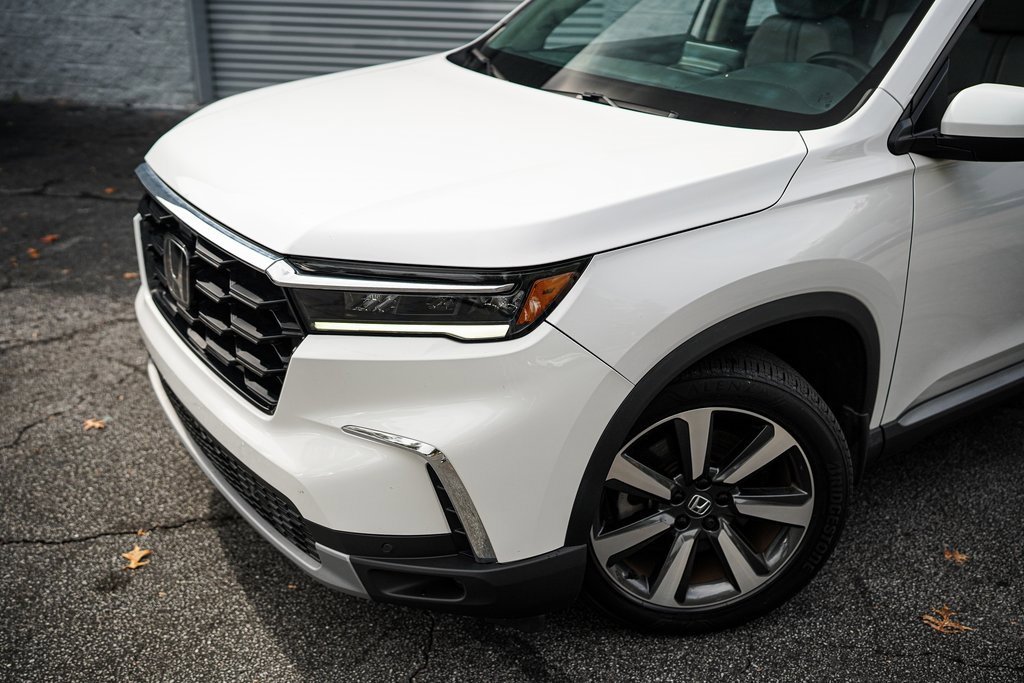 Used 2024 Honda Pilot Touring image 2