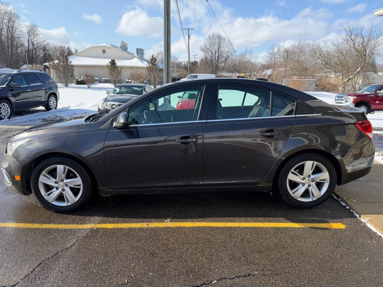 Used 2015 Chevrolet Cruze Diesel w/ Sun And Sound Package image 6
