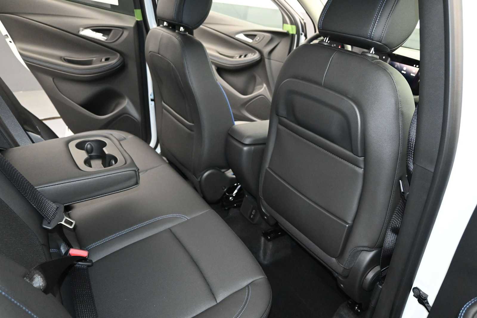 New 2026 Buick Encore GX Sport Touring w/ Advanced Technology Package AWD/4WD image 23