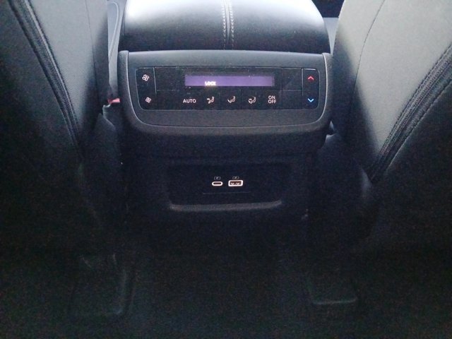Used 2025 Nissan Pathfinder SV FWD image 13