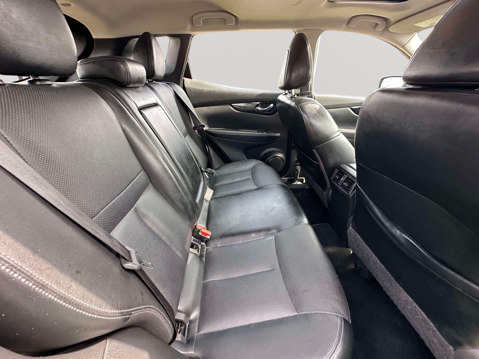 Used 2018 Nissan Rogue Sport SL w/ SL Premium Package AWD/4WD image 27