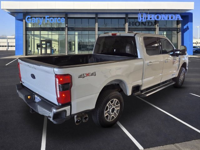 Used 2026 Ford F250 Lariat AWD/4WD image 2