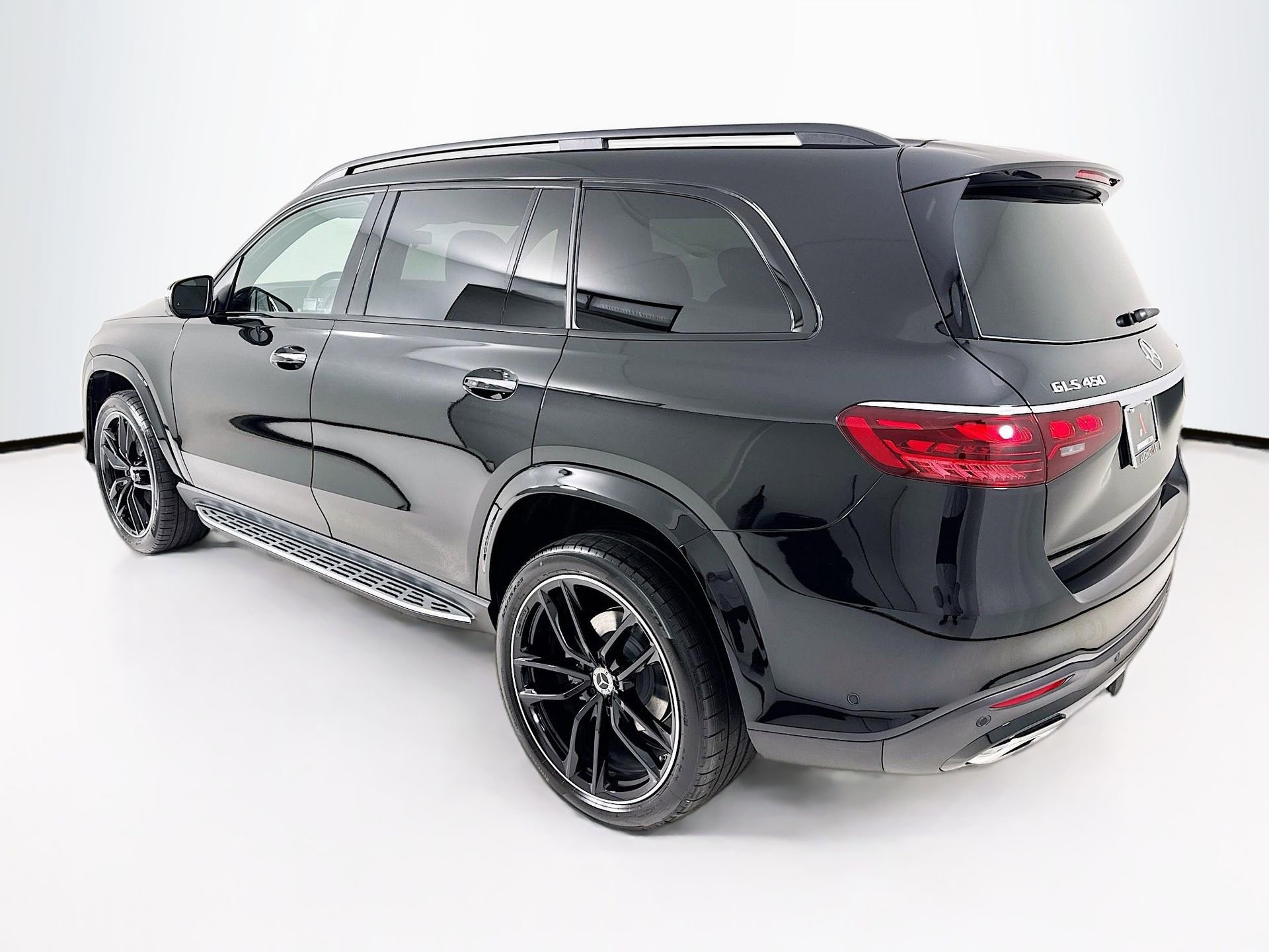 New 2026 Mercedes-Benz GLS 450 4MATIC image 6