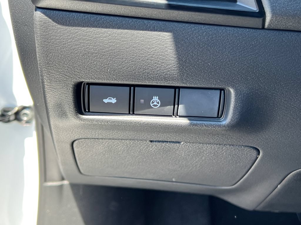 New 2026 Nissan Sentra SV w/ SV Convenience Package FWD image 27