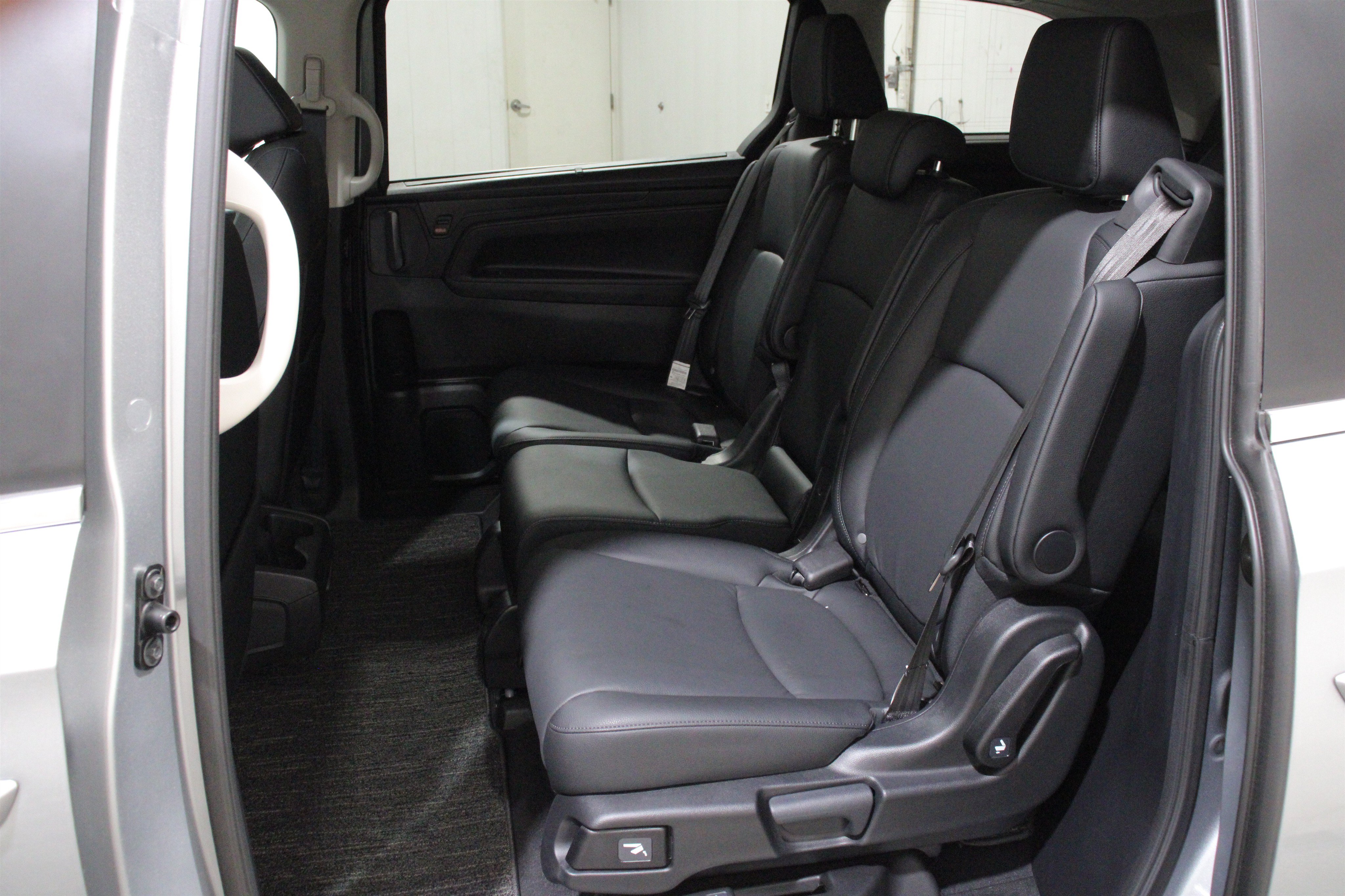 Used 2026 Honda Odyssey EX-L image 23