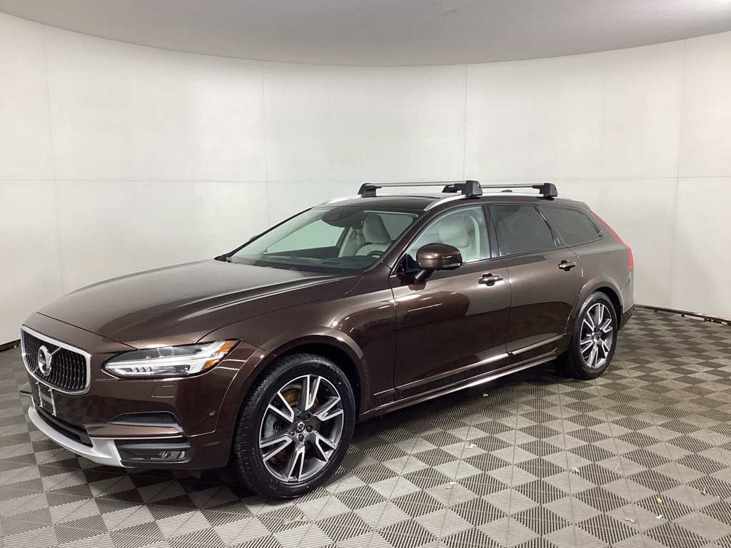 Used 2017 Volvo V90 T6 Cross Country AWD/4WD image 5