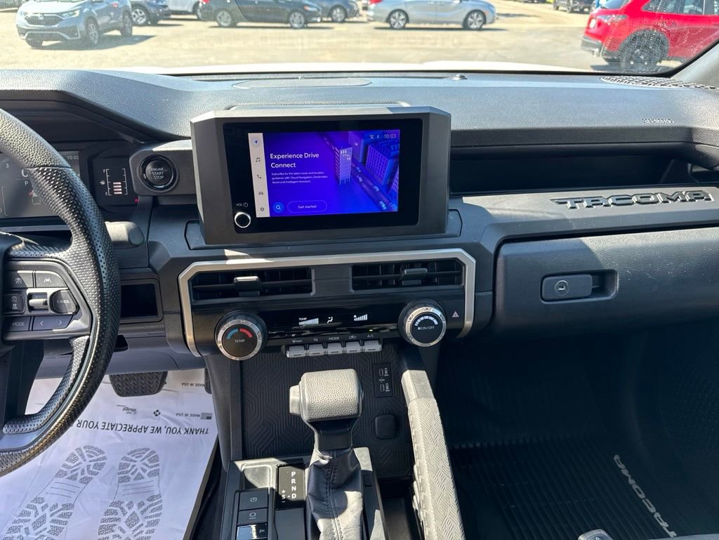 Used 2024 Toyota Tacoma SR AWD/4WD image 17