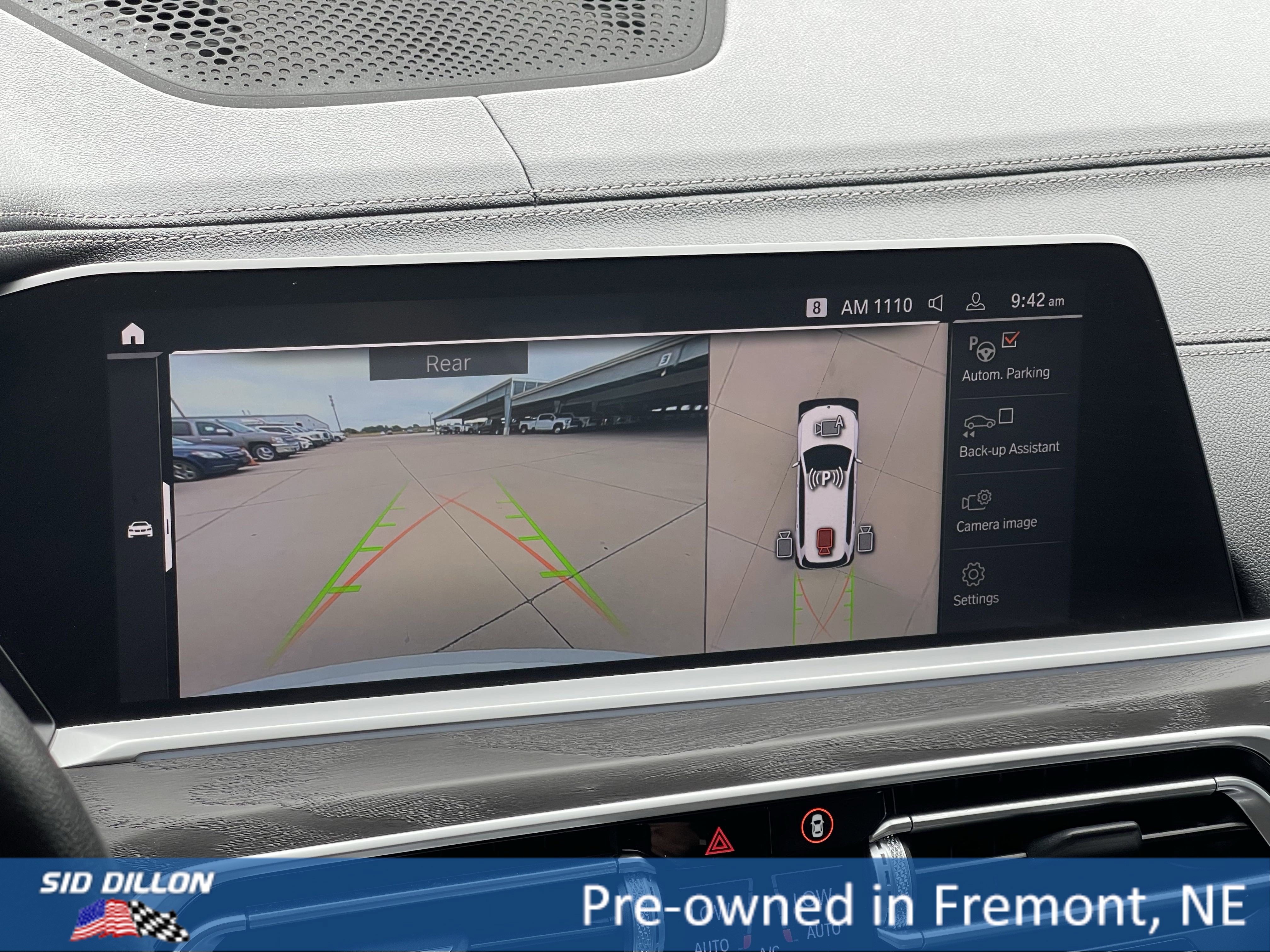 Used 2021 BMW X7 xDrive40i w/ Premium Package 2 image 3