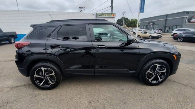 Certified 2022 Chevrolet TrailBlazer RS w/ Convenience Package image 9