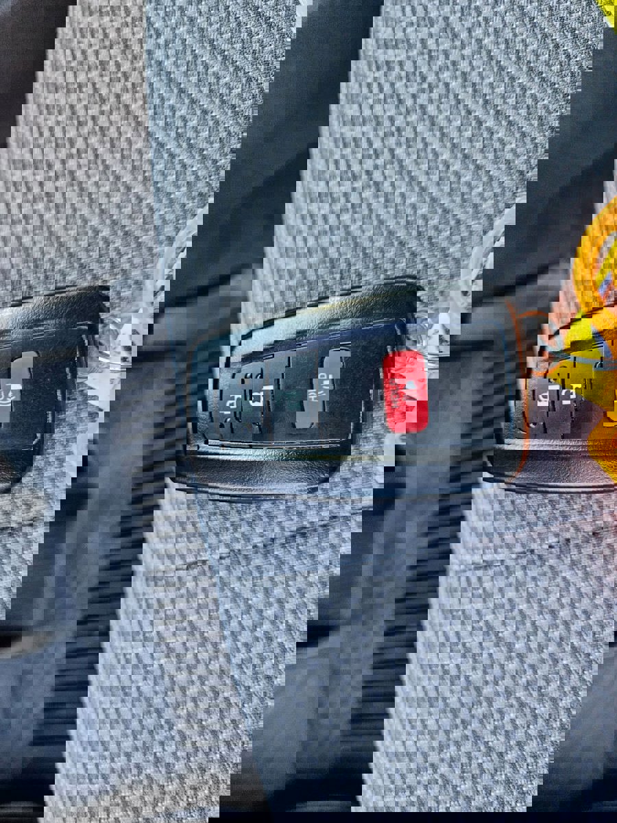 Used 2023 Toyota Highlander L image 59