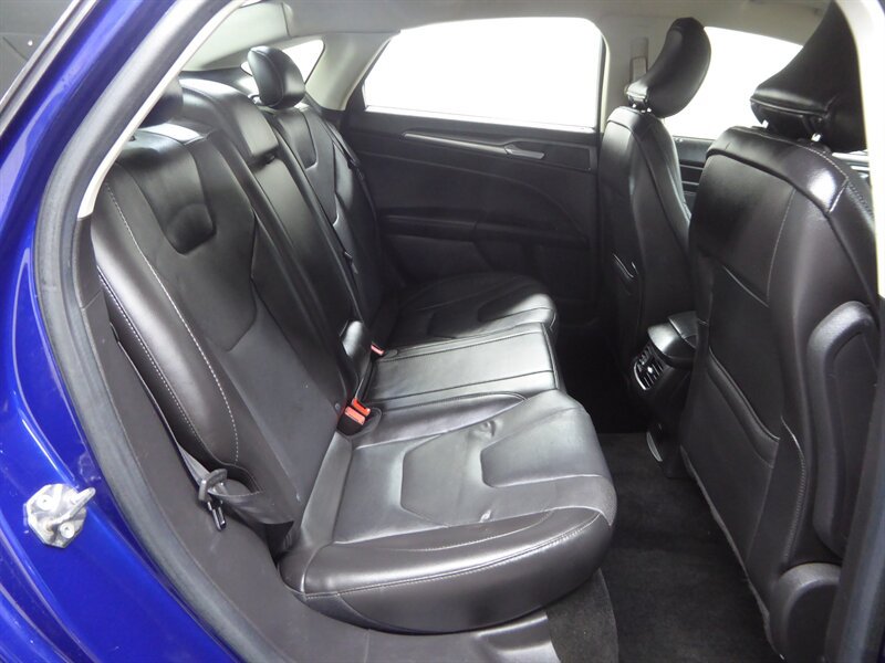 Used 2015 Ford Fusion Titanium AWD/4WD image 29