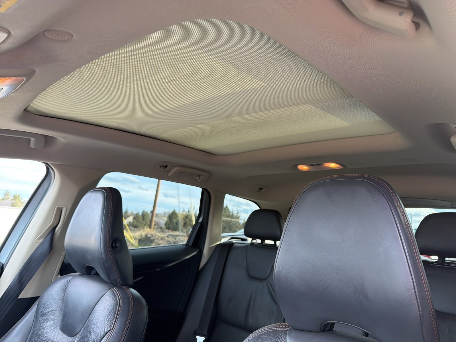 Used 2012 Volvo XC60 T6 image 14