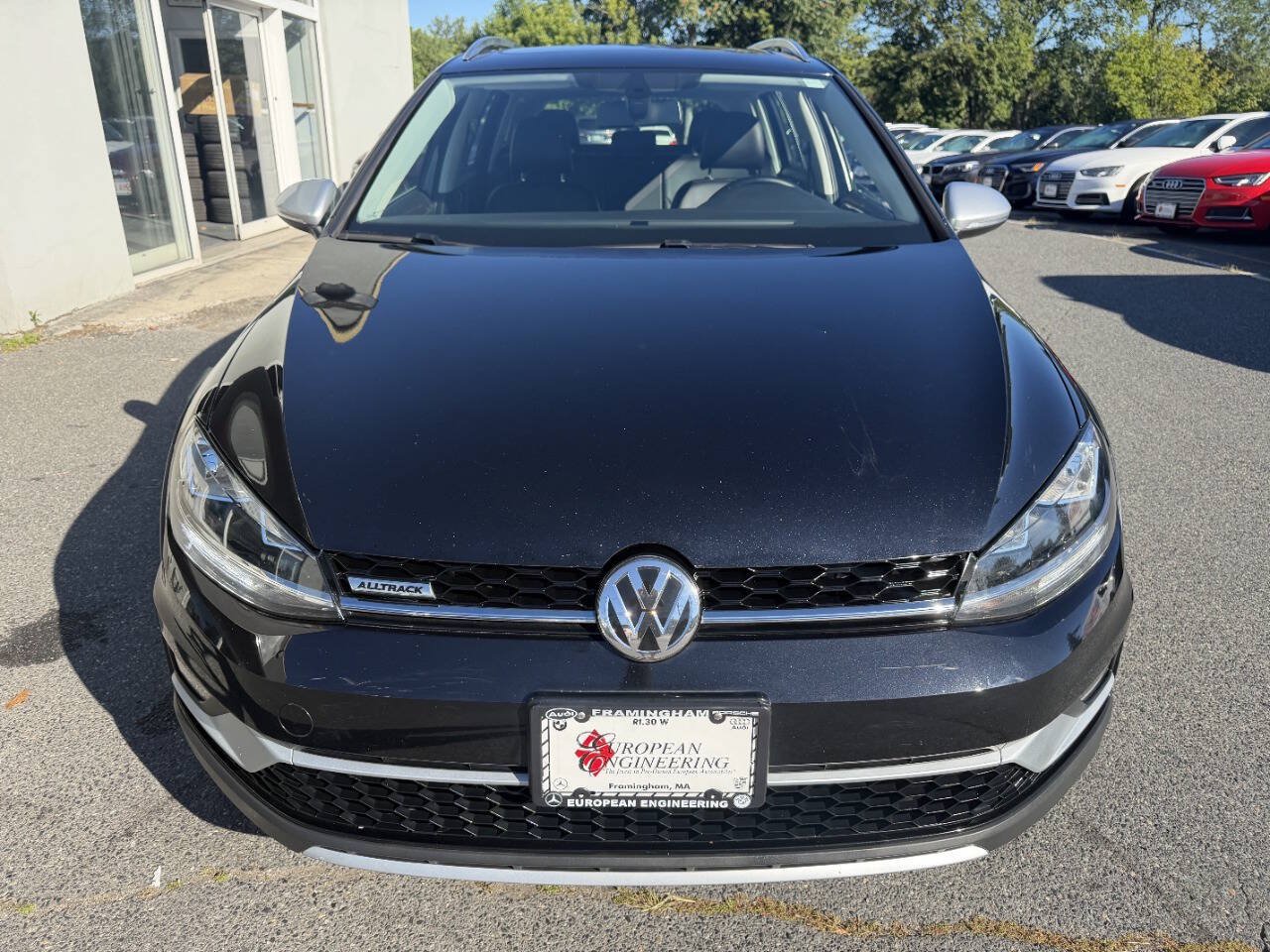 Used 2018 Volkswagen Golf Alltrack SE AWD/4WD image 2