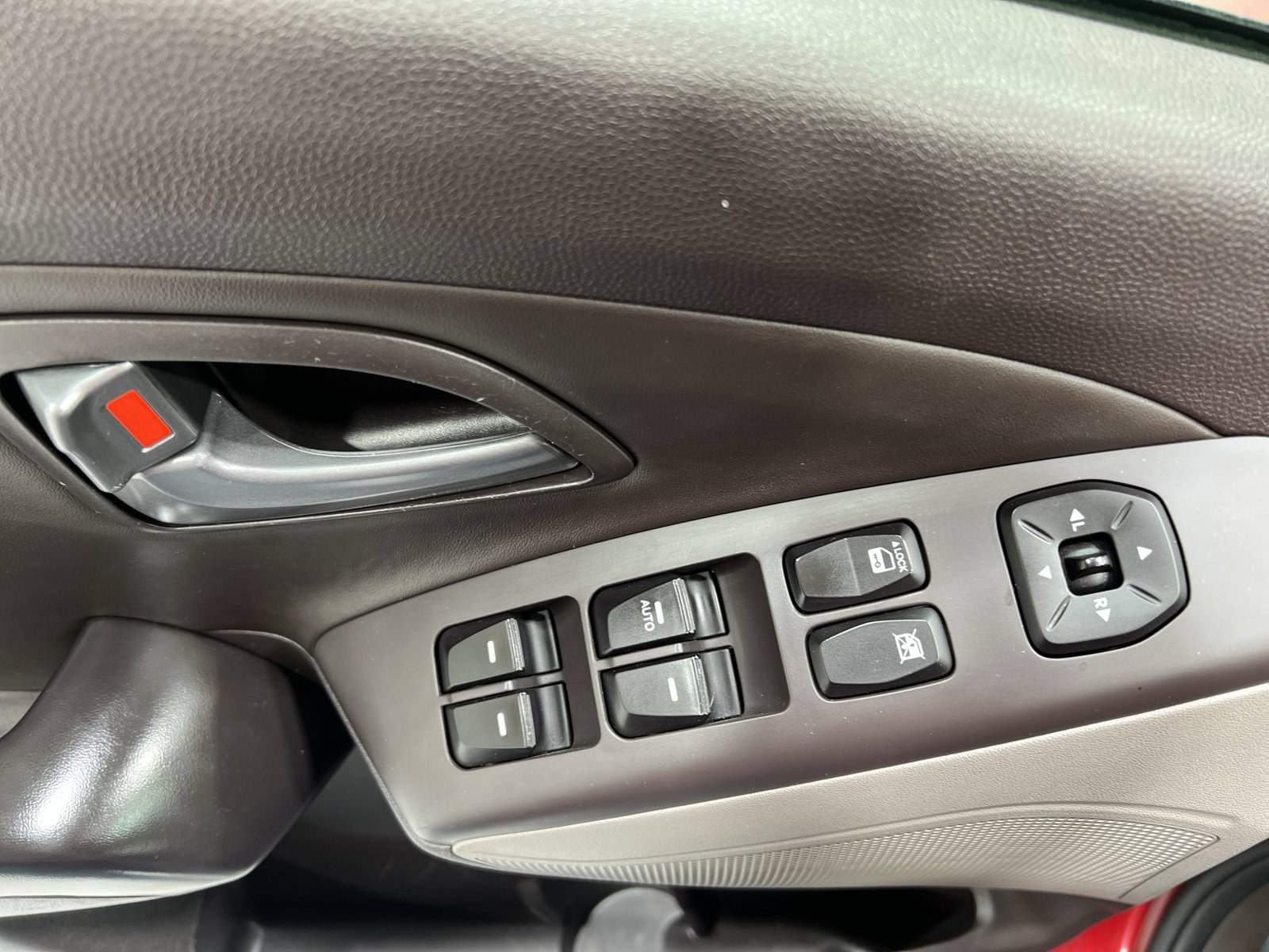 Used 2015 Hyundai Tucson SE FWD image 13