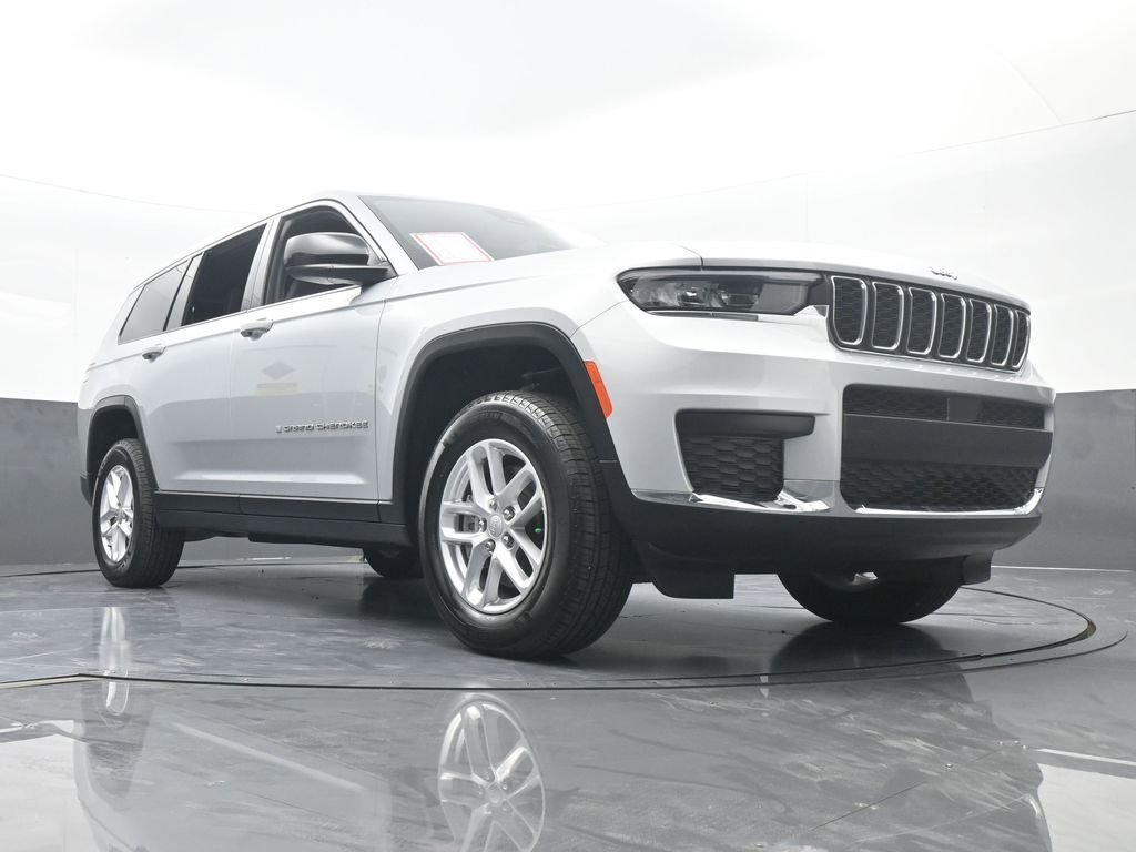 Used 2024 Jeep Grand Cherokee L Laredo w/ Luxury Tech Group I image 64