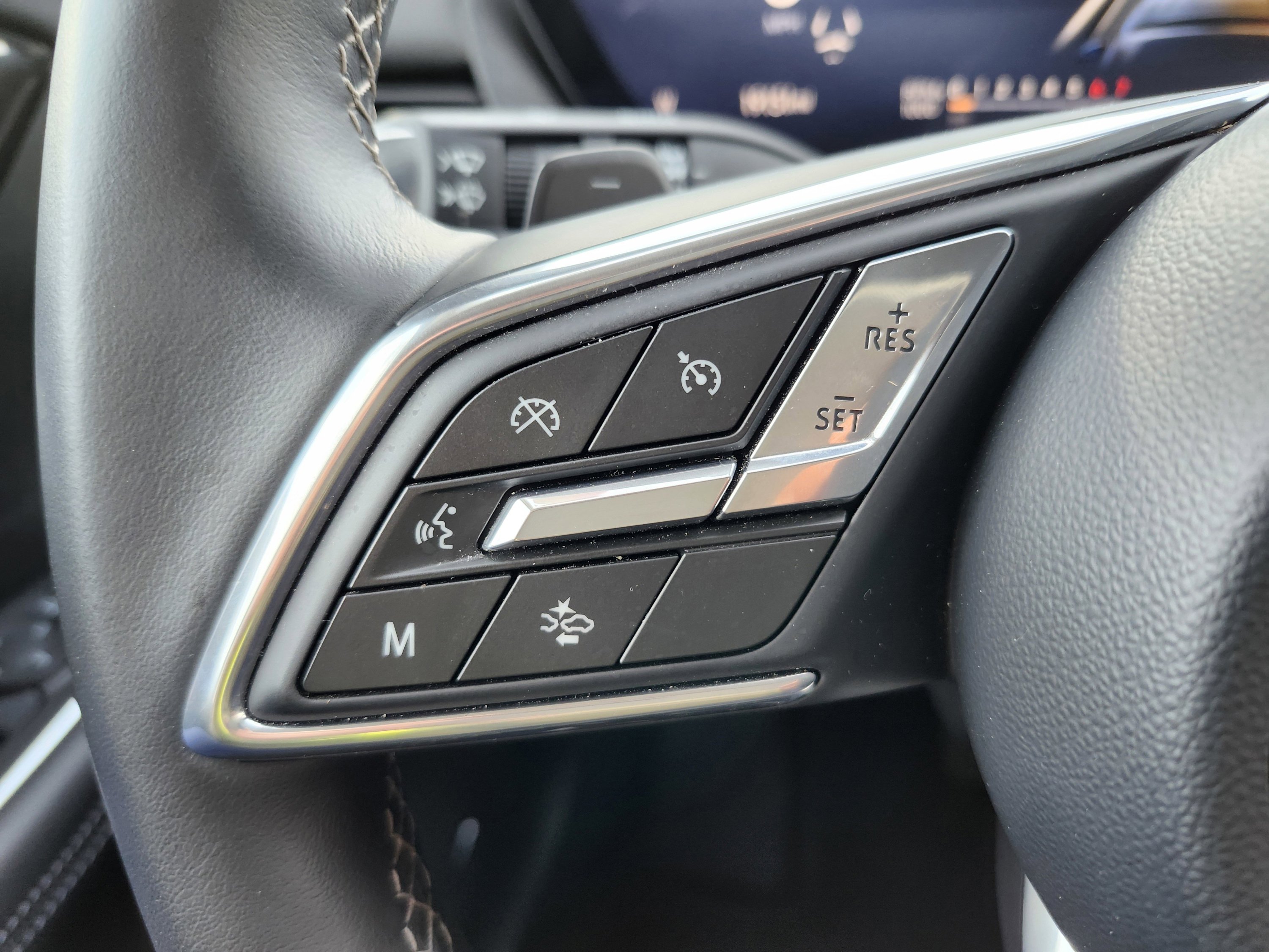 Used 2025 Buick Envision Preferred image 15