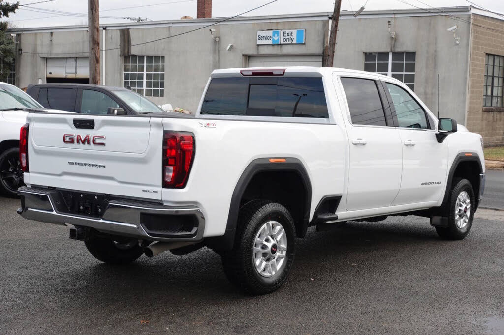 Used 2023 GMC Sierra 2500 SLE AWD/4WD image 4