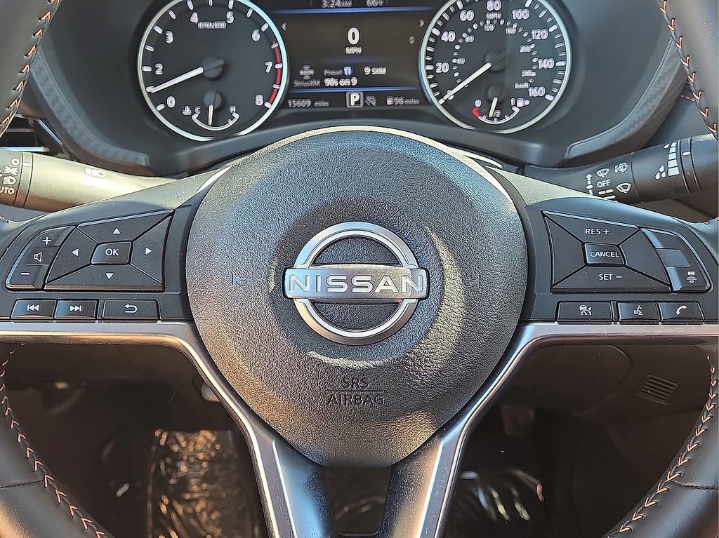 Used 2025 Nissan Sentra SR image 31