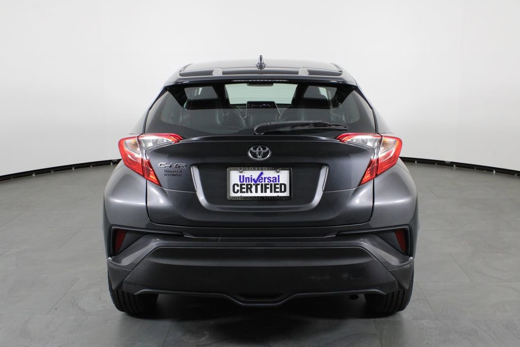 Used 2021 Toyota C-HR LE FWD image 9