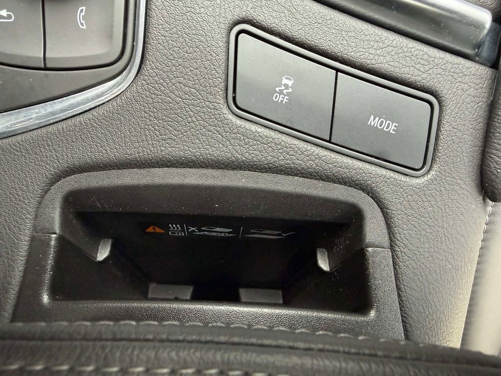 Used 2023 Cadillac XT6 Sport image 24