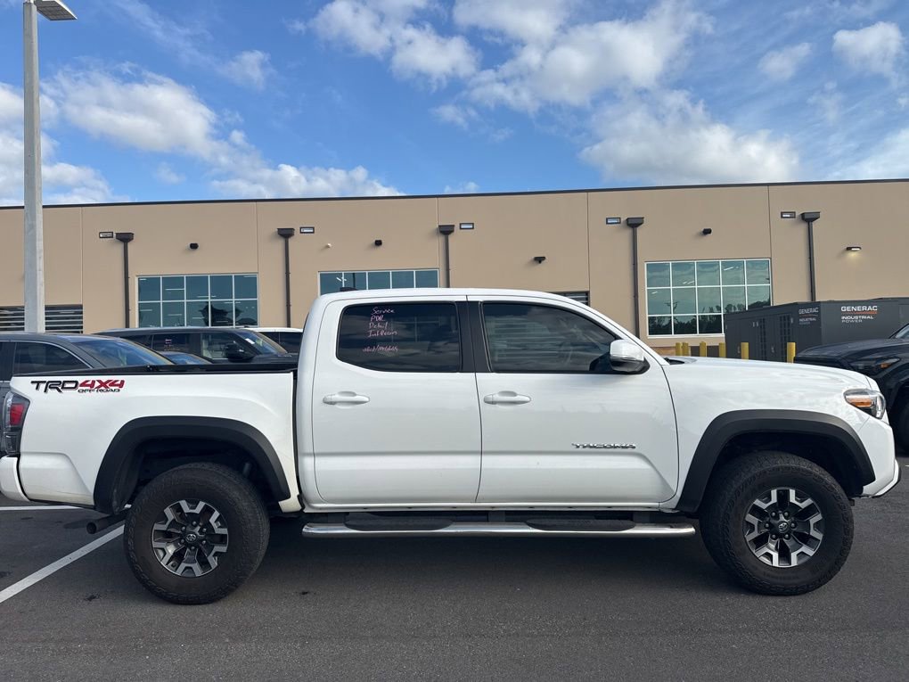 Used 2021 Toyota Tacoma TRD Off-Road w/ Technology Package image 2