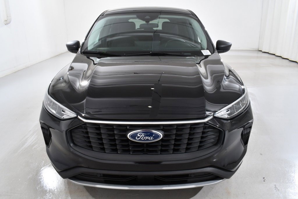 Used 2023 Ford Escape Active w/ Tech Pack #1 image 3