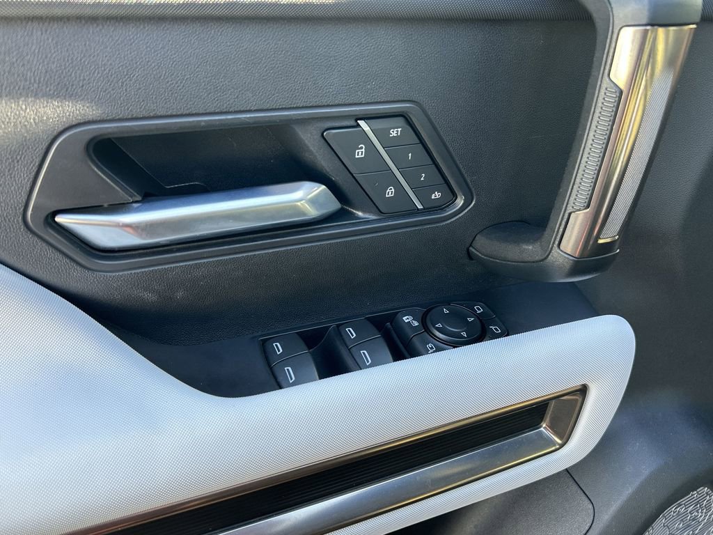 New 2025 GMC Hummer EV 2X image 24