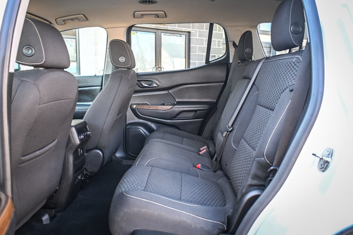 Used 2019 GMC Acadia SLE AWD/4WD image 13