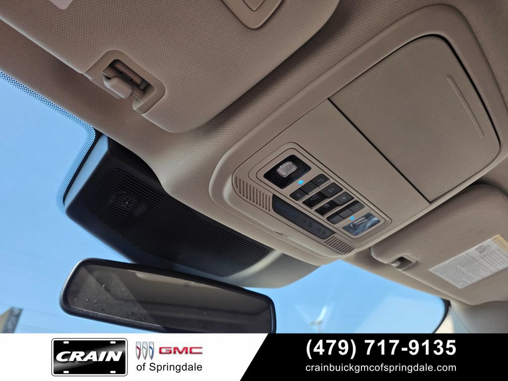 Used 2023 Ford Explorer XLT w/ Equipment Group 202A AWD/4WD image 21