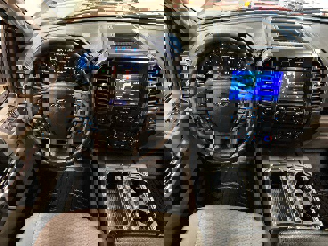 Used 2020 Ford F150 XLT w/ Equipment Group 302A Luxury image 11