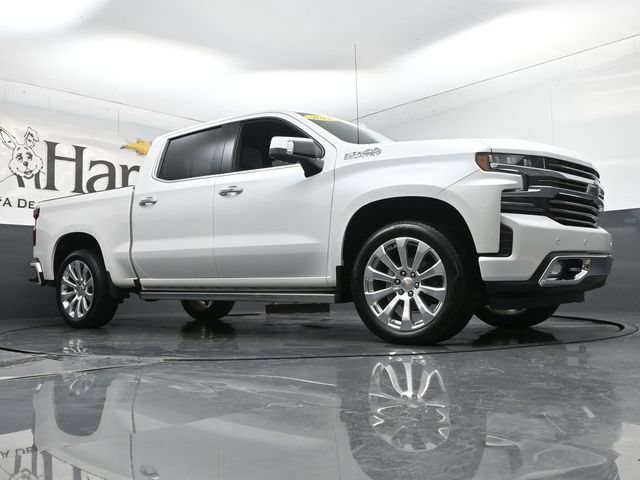 Used 2021 Chevrolet Silverado 1500 High Country w/ Technology Package AWD/4WD image 2
