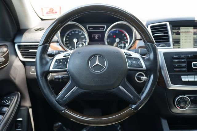 Used 2014 Mercedes-Benz ML 350 BlueTEC 4MATIC image 42