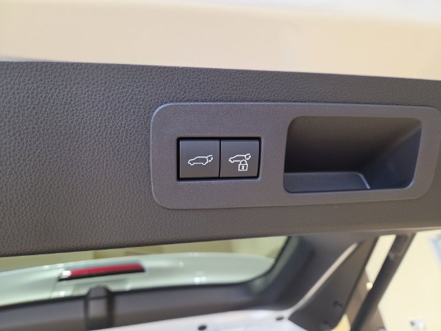 New 2026 Lexus LX 600 4WD w/ Appearance Package image 35