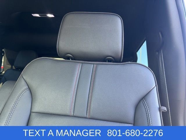 Used 2022 Chevrolet Tahoe RST w/ Luxury Package AWD/4WD image 37