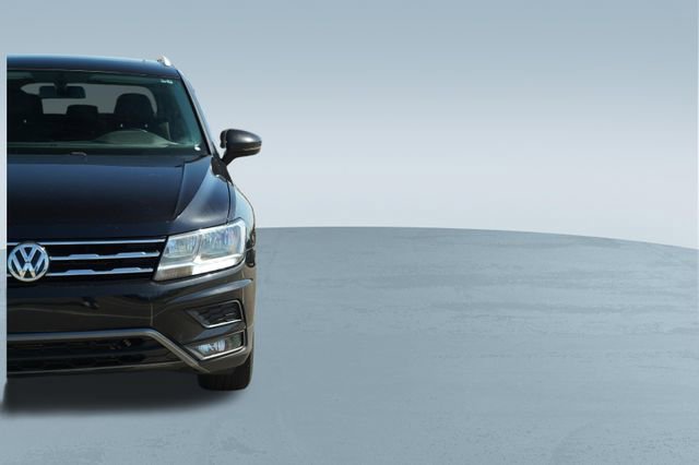 Used 2018 Volkswagen Tiguan SEL image 37