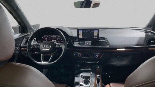 Used 2020 Audi Q5 Prestige image 14