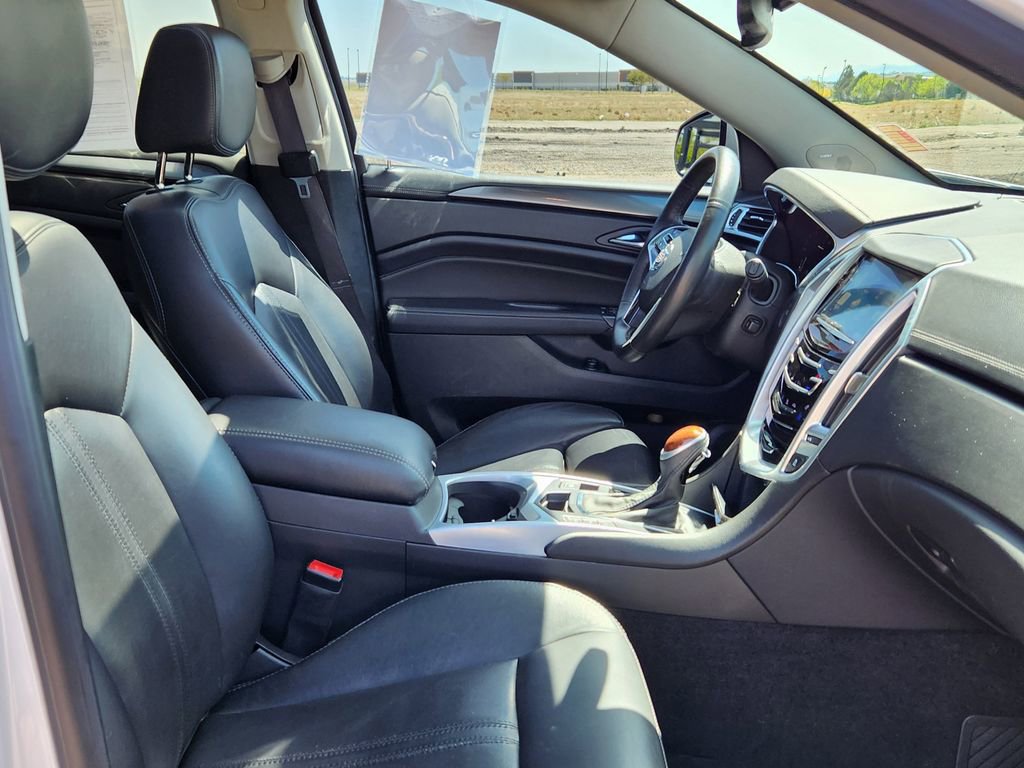 Used 2016 Cadillac SRX Premium w/ Driver Assist Package AWD/4WD image 17