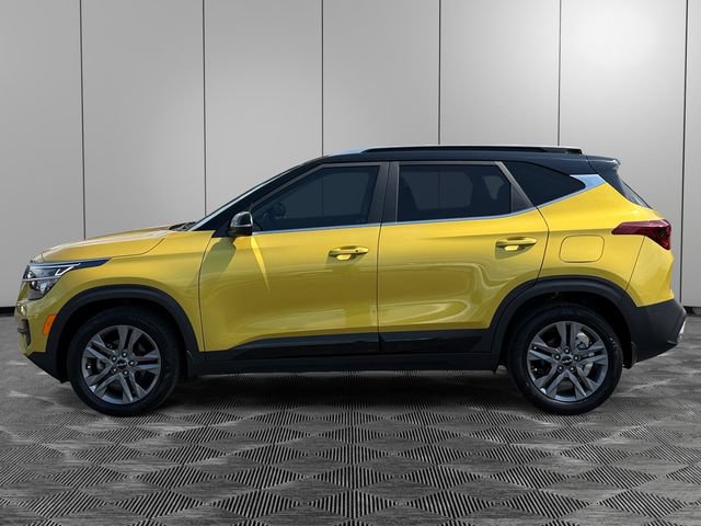 Used 2022 Kia Seltos S FWD image 2