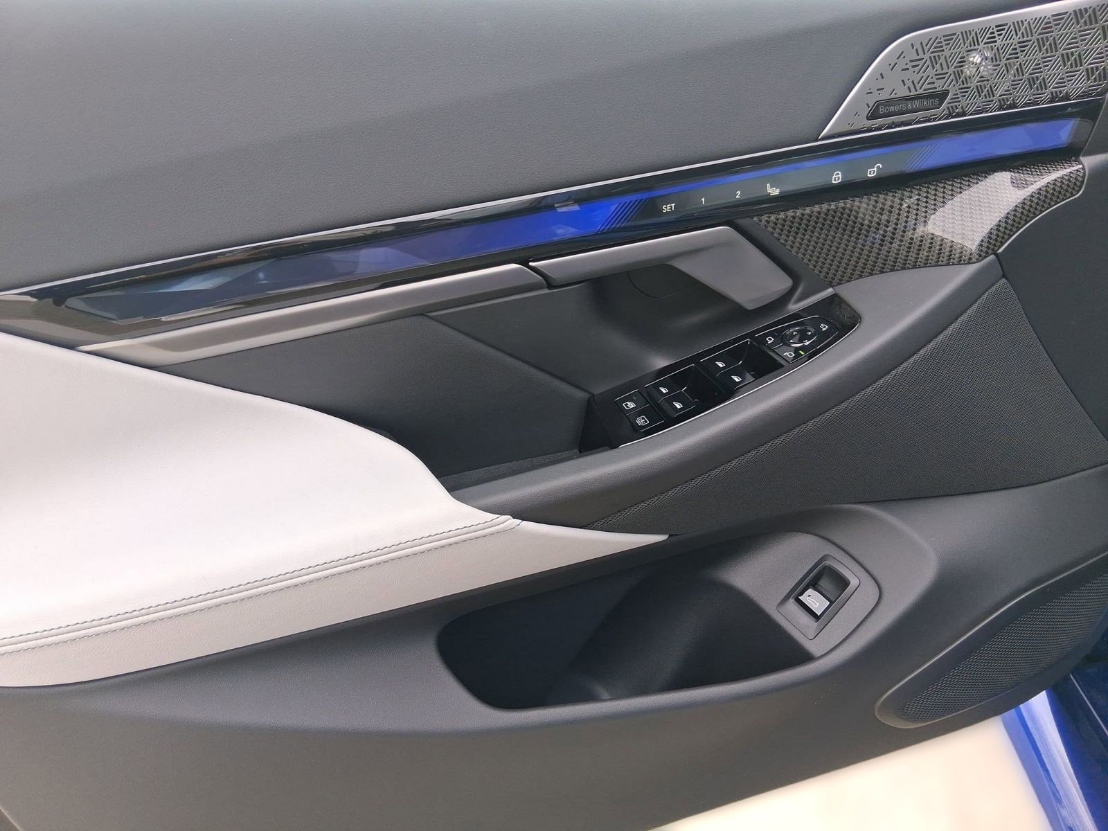 New 2026 BMW M5 w/ Executive Package AWD/4WD image 12