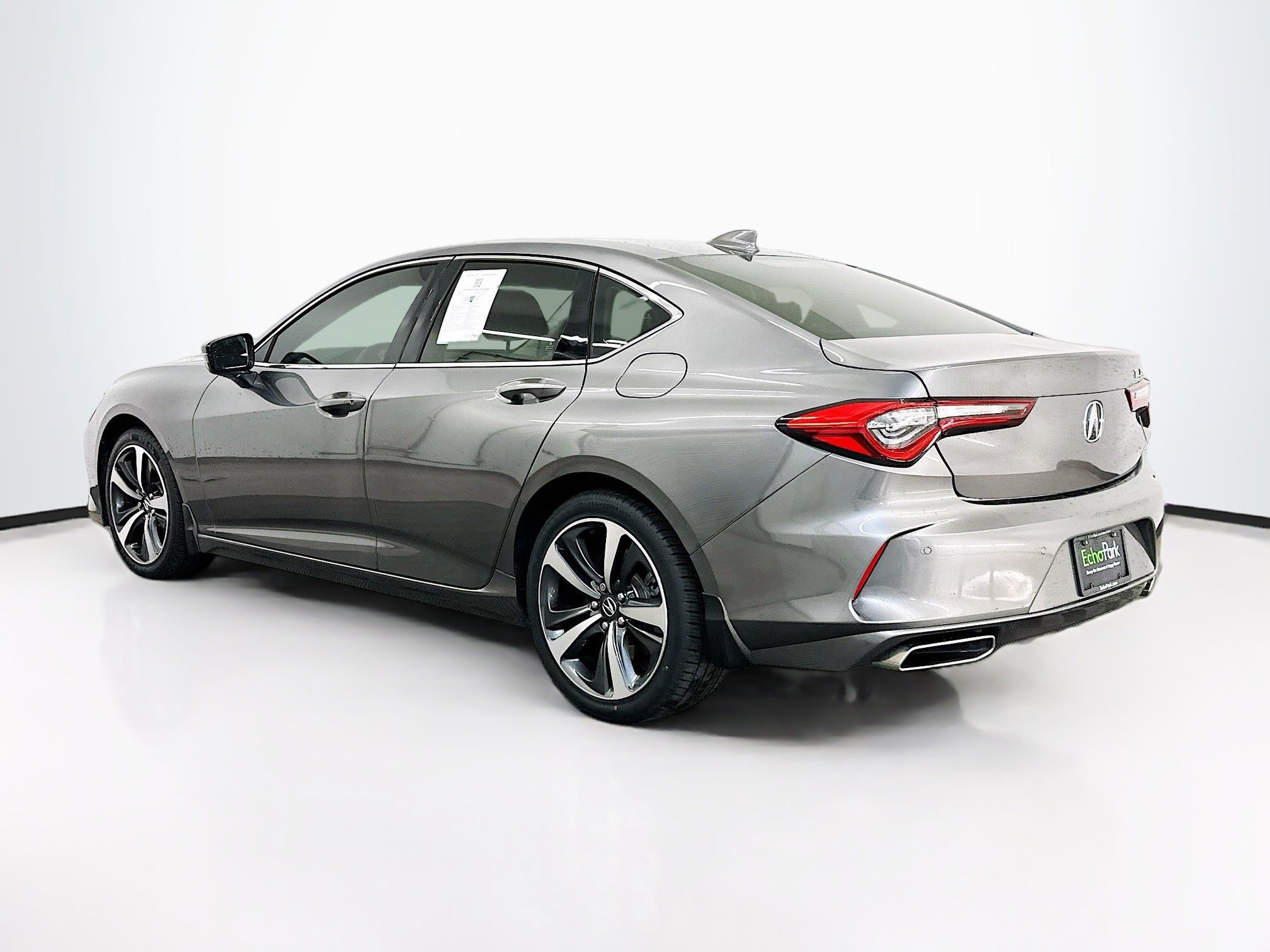 Used 2024 Acura TLX w/ Technology Package FWD image 5