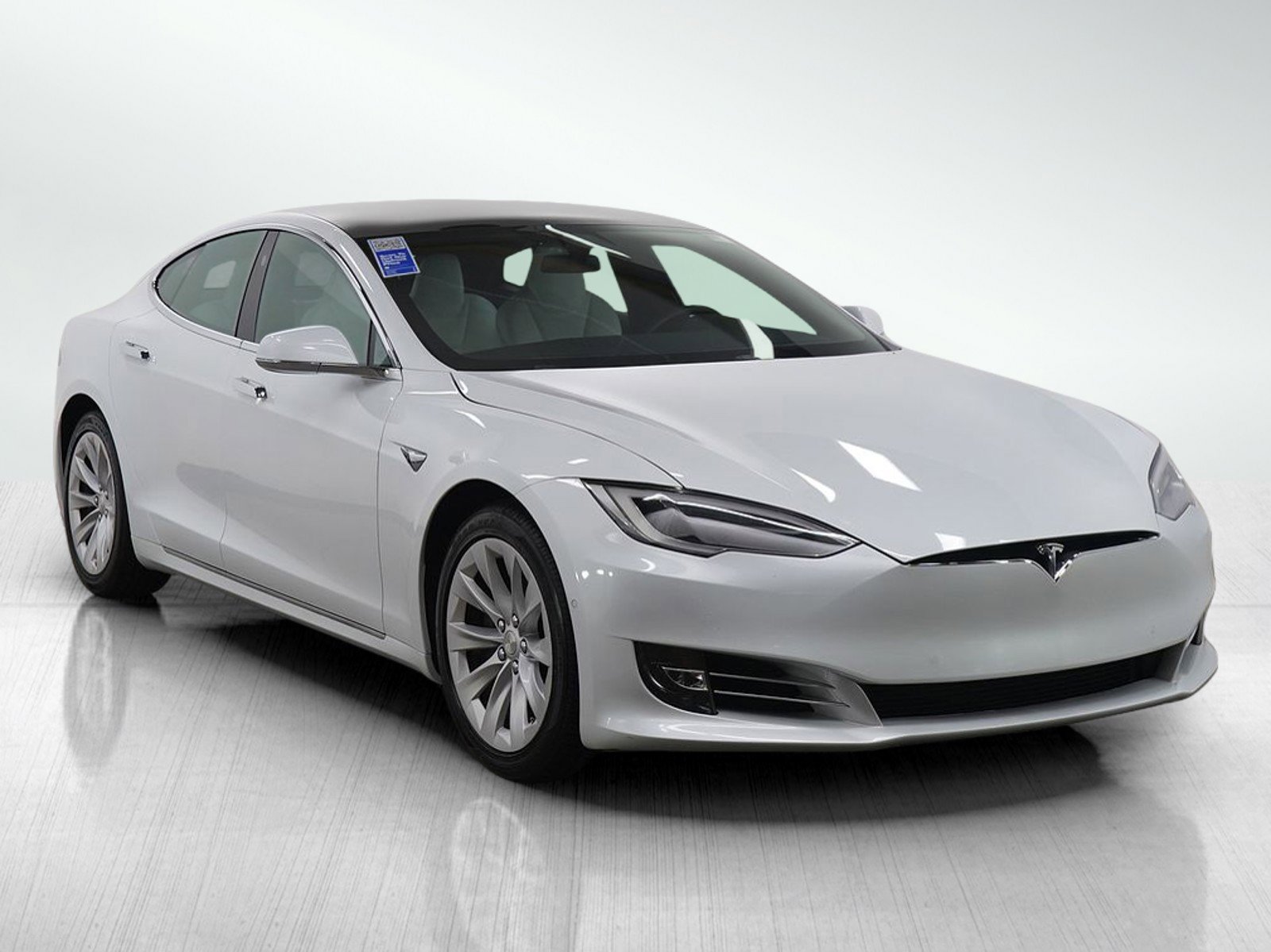 Used 2018 Tesla Model S AWD image 8